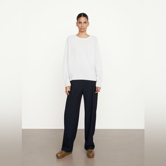 Vince Cashmere Crew Neck - Picture 3 of 16